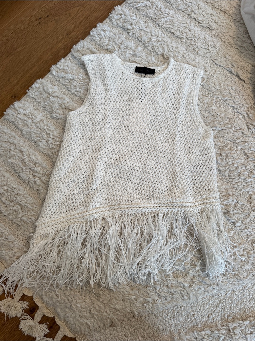Zara White Crochet Fringe Sleeveless Top